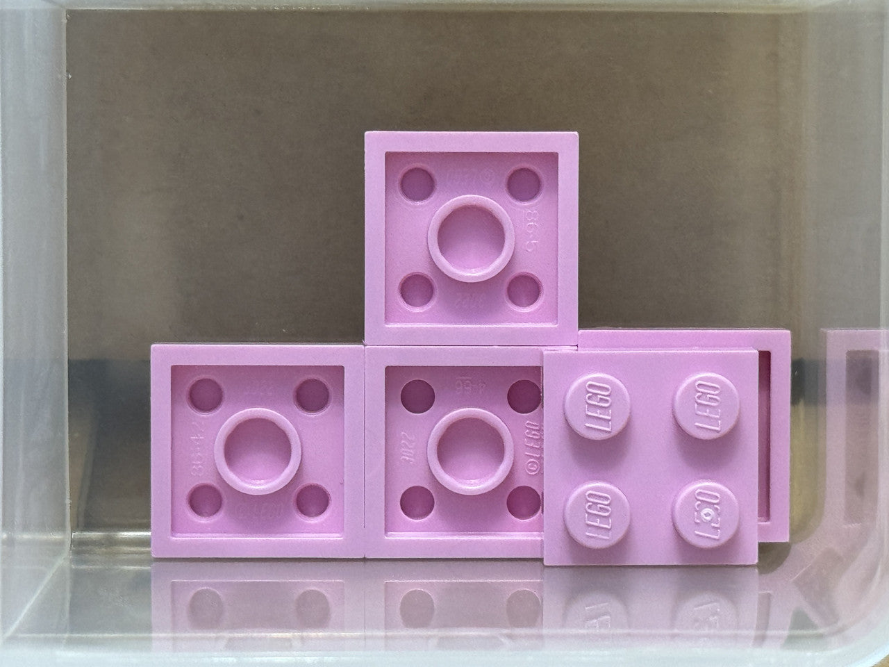 LEGO Parts - Bright Pink Plate 2 x 2 - No 3022 - QTY 5