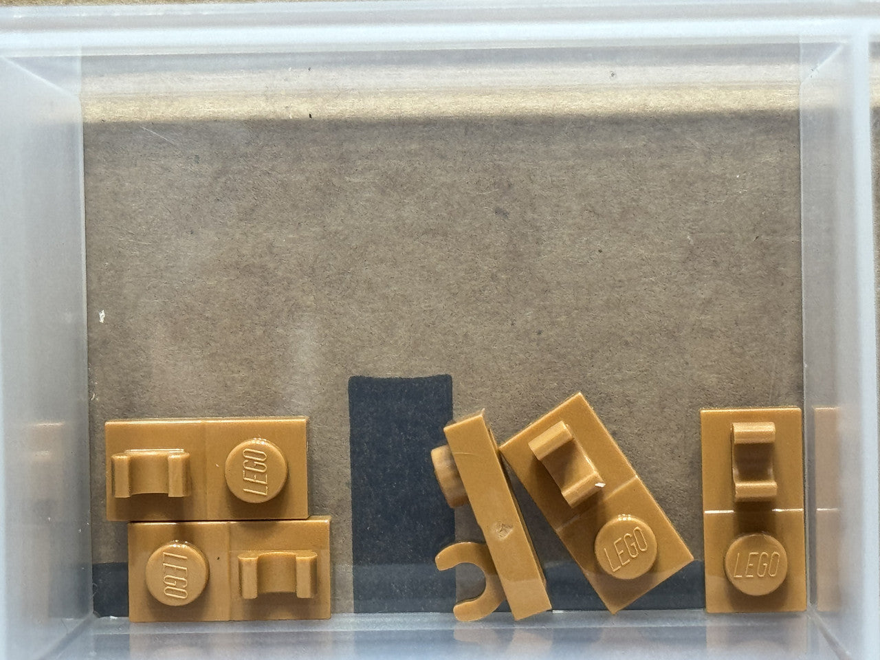 LEGO Parts - Medium Nougat Plate 1 x 2 Open O Clip on Top - No 44861 - QTY 5