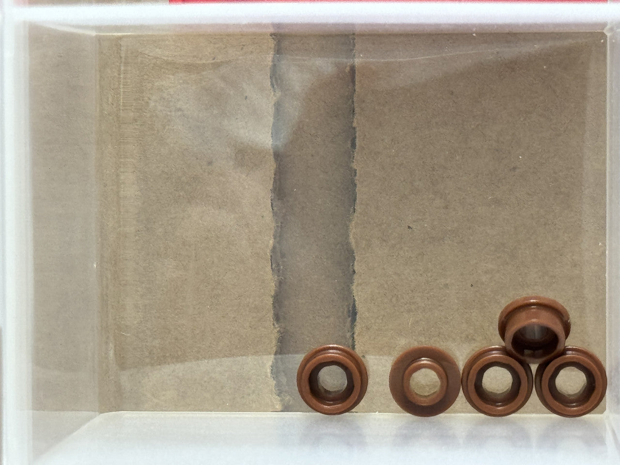 LEGO Parts - Reddish Brown Plate, Round 1 x 1 with Open Stud - No 85861 - QTY 5