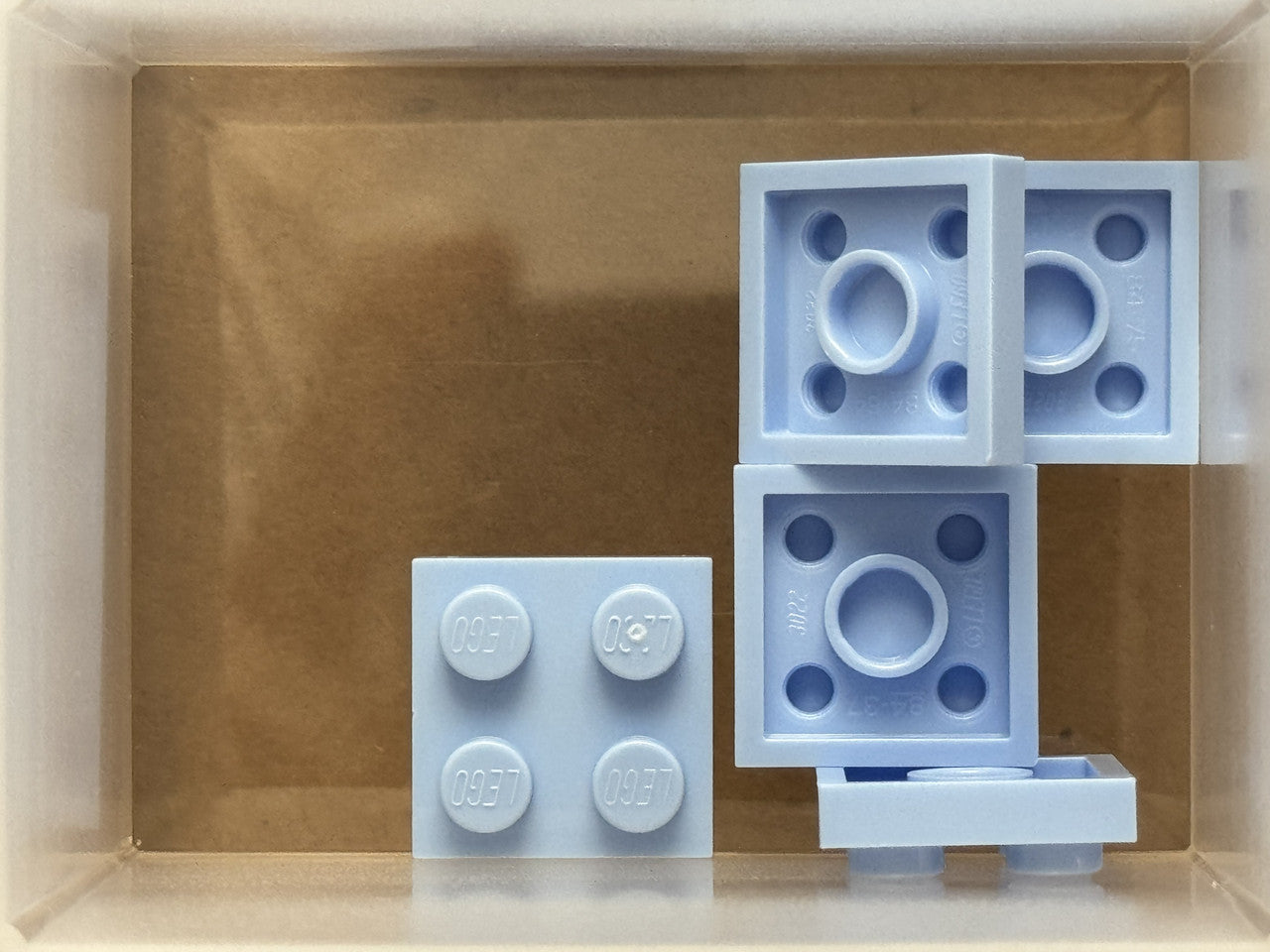 LEGO Parts - Bright Light Blue Plate 2 x 2 - No 3022 - QTY 5