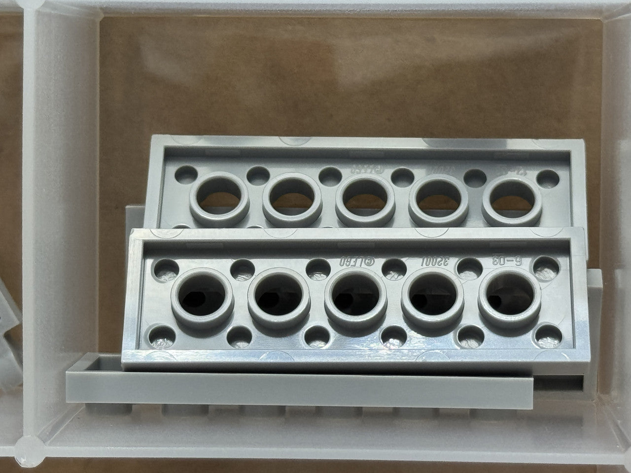 LEGO Parts - Light Bluish Gray Technic, Plate 2 x 6 5 Holes - No 32001 - QTY 5