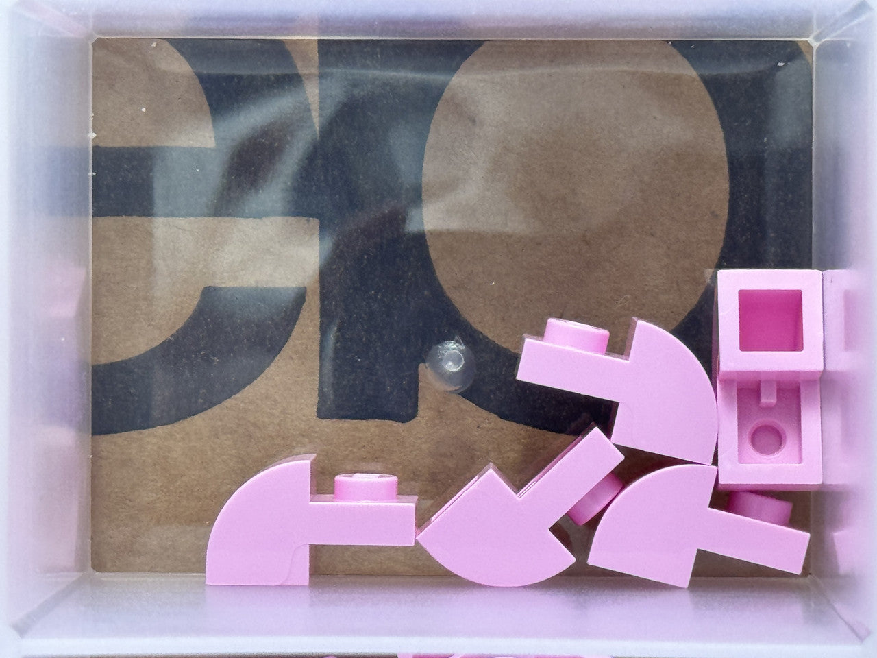 LEGO Parts - Bright Pink Slope, Curved 2 x 1 Recessed Stud - No 5841 - QTY 5
