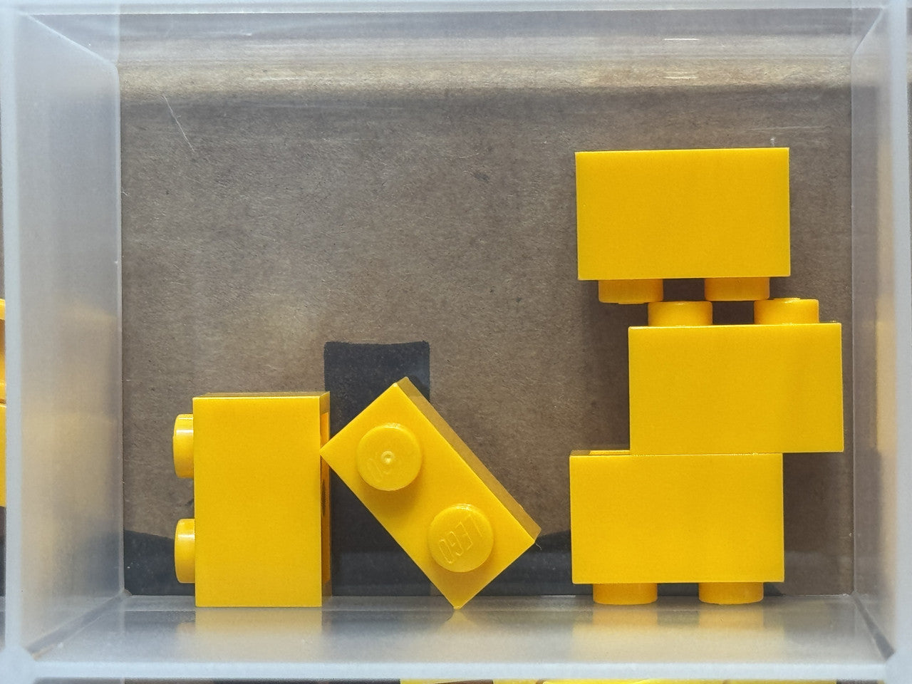 LEGO Parts - Bright Light Orange Brick 1 x 2 - No 3004 - QTY 5
