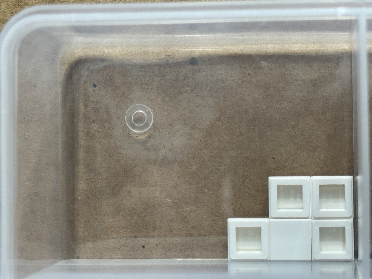 LEGO Parts - White Tile 1 x 1 - No 3070 - QTY 5