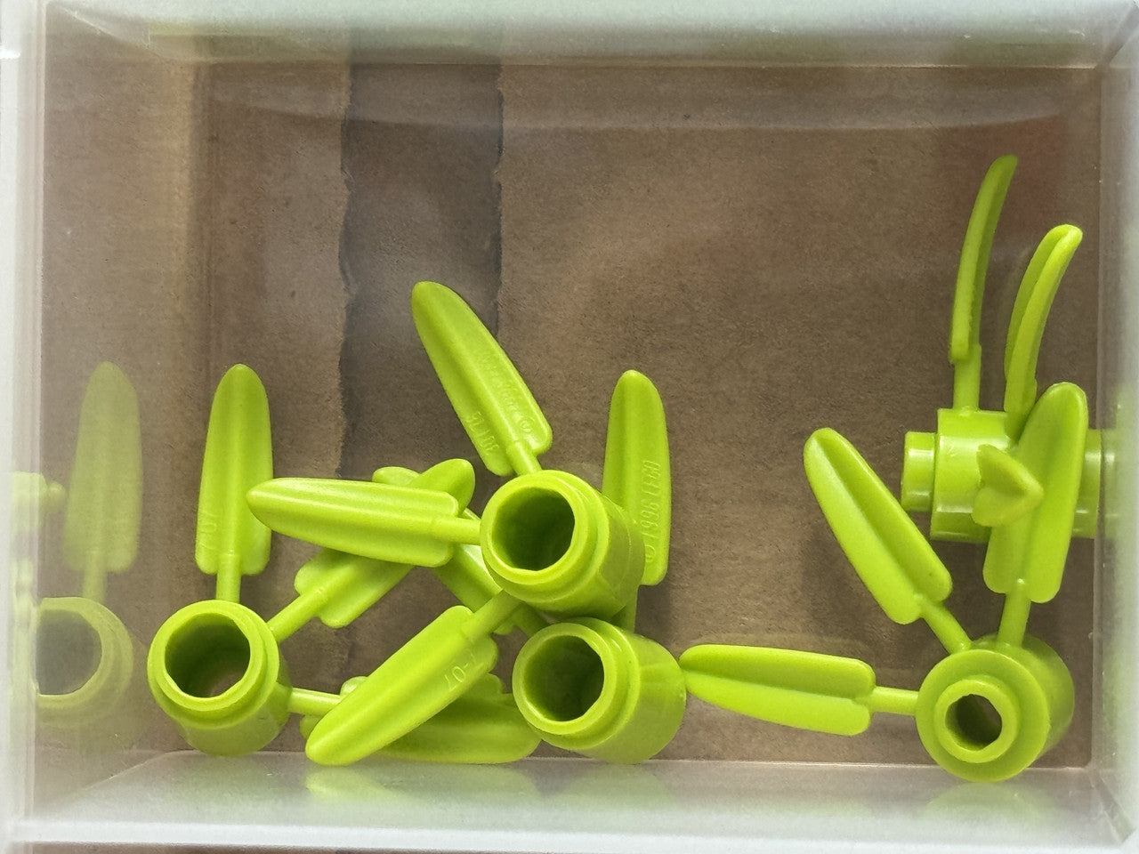 LEGO Parts - Lime Plant Brick, Round 1 x 1 3 Bamboo Leaves - No 30176 - QTY 5