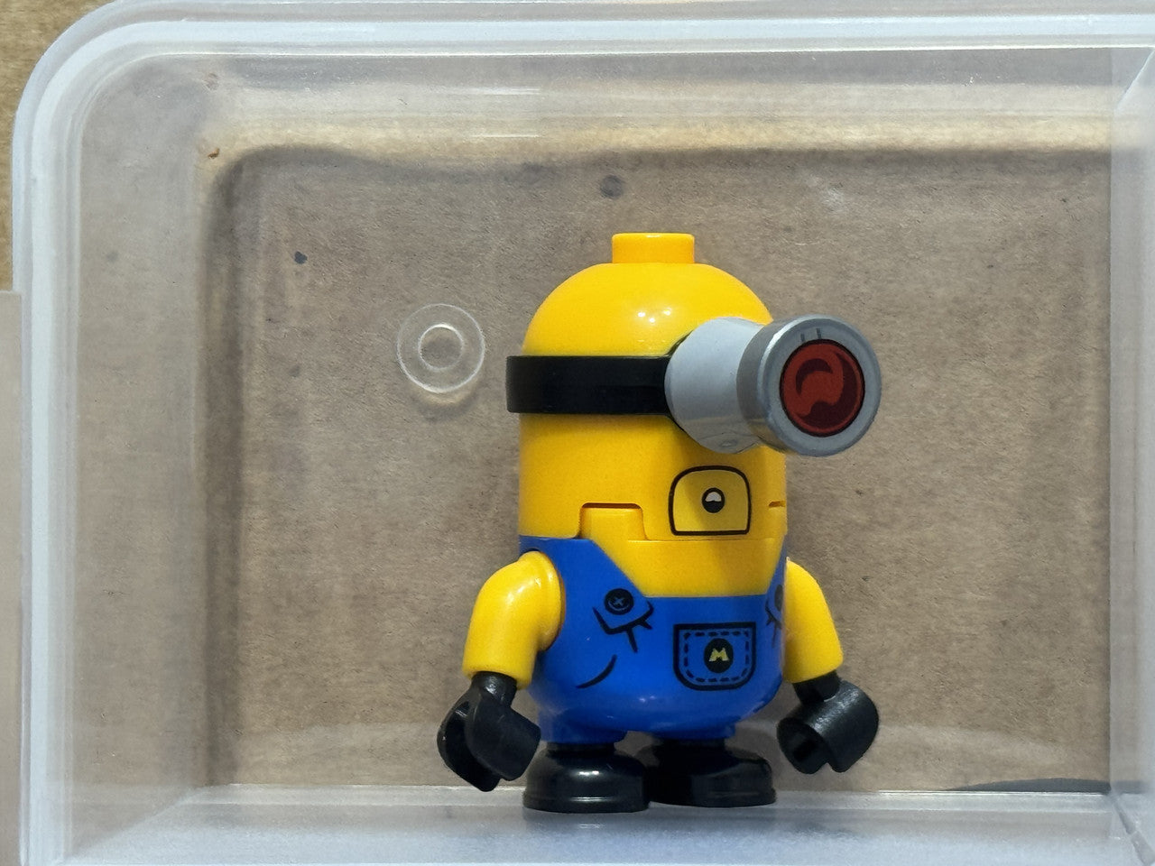 LEGO Minifigure - Despicable Me / Minions - Mega Minion Mel - No mnn029 - QTY 1