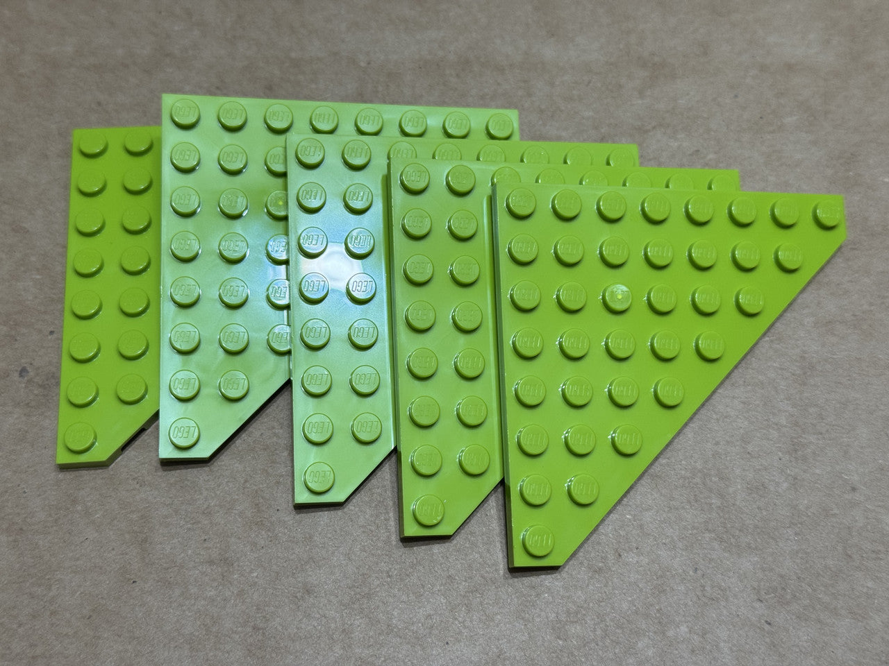 LEGO Parts - Lime Wedge, Plate 8 x 8 Cut Corner - No 30504 - QTY 5