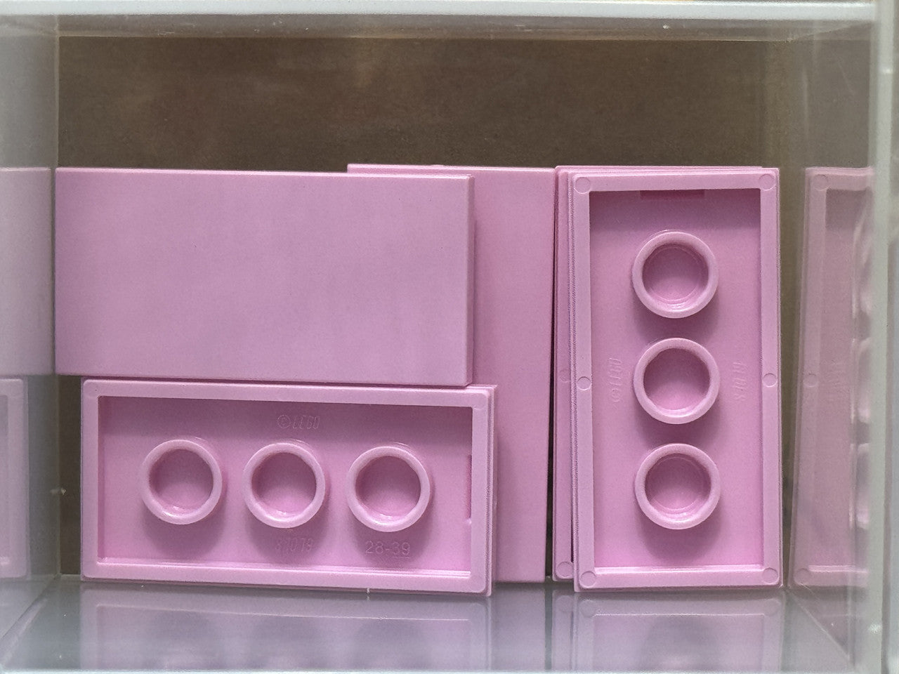 LEGO Parts - Bright Pink Tile 2 x 4 - No 87079 - QTY 5