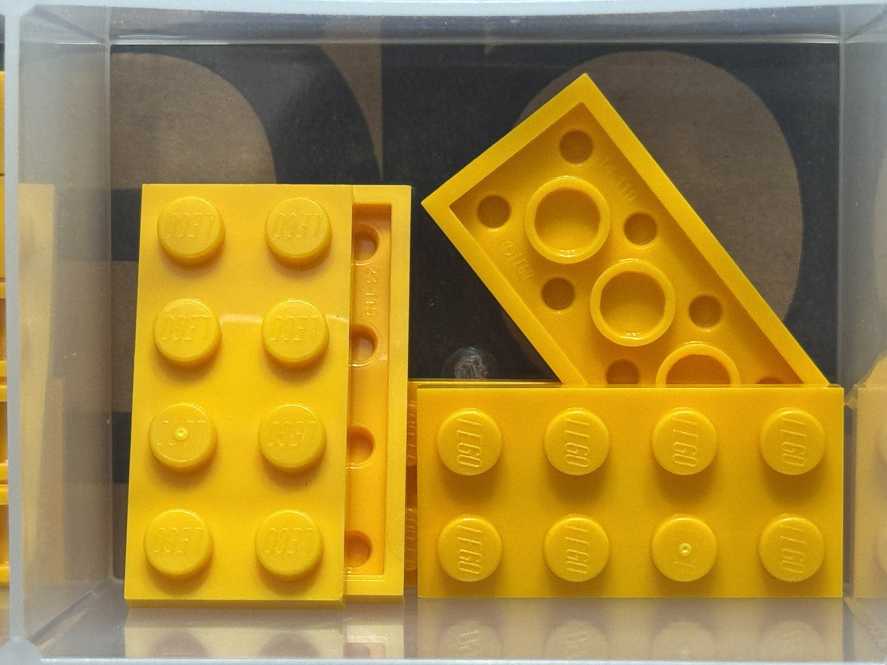 LEGO Parts - Bright Light Orange Plate 2 x 4 - No 3020 - QTY 5