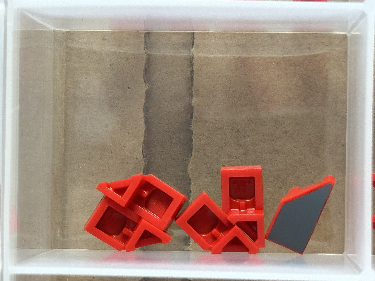 LEGO Parts - Red Wedge 2 x 1 x 2/3 Left Gray Surface - No 29120pb031 - QTY 5