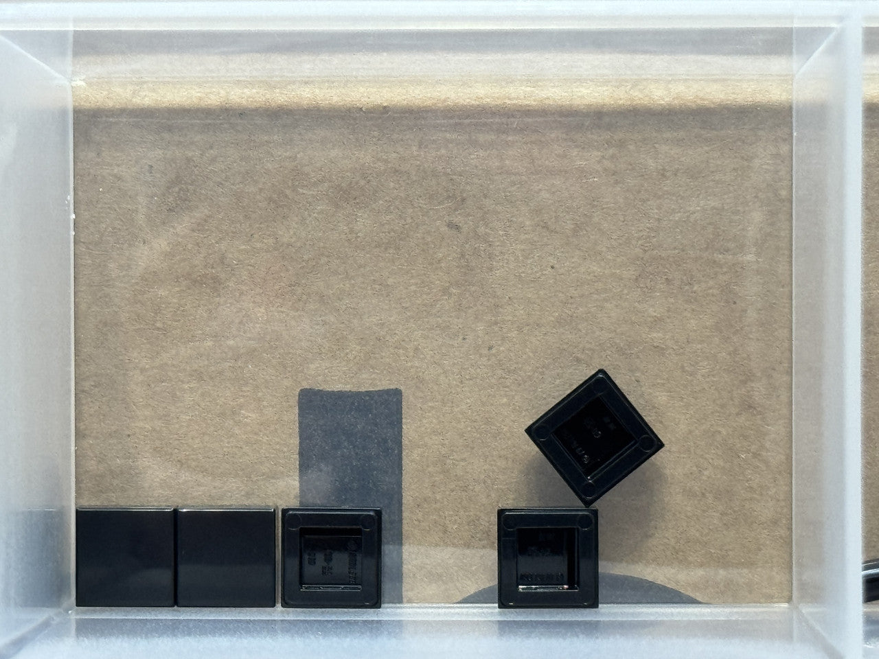 LEGO Parts - Black Tile 1 x 1 - No 3070 - QTY 5