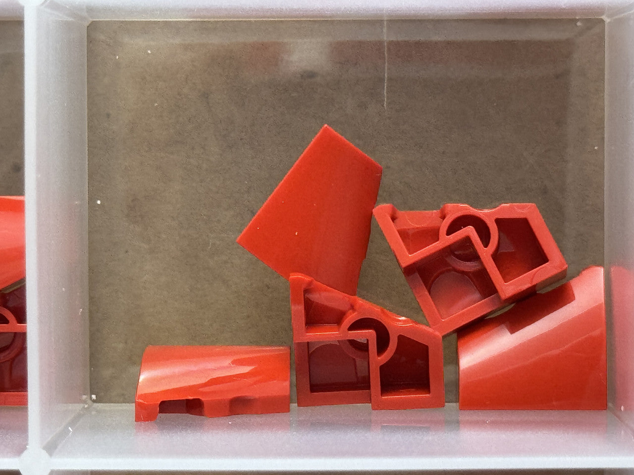 LEGO Parts - Red Wedge 2 x 2 x 2/3 Right - No 5093 - QTY 5