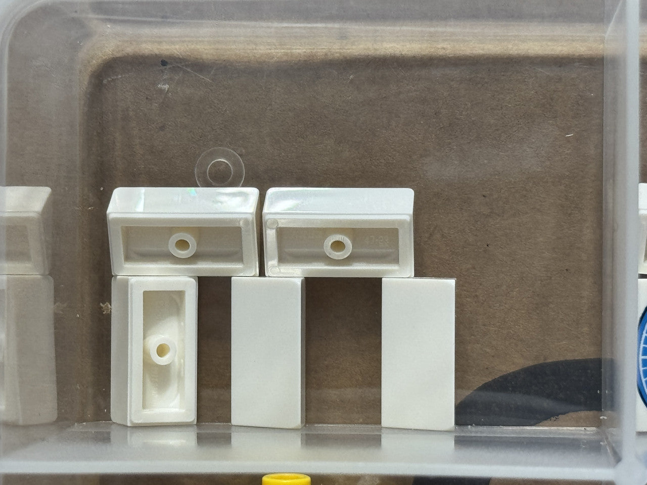 LEGO Parts - White Slope 30 1 x 2 x 2/3 - No 85984 - QTY 5