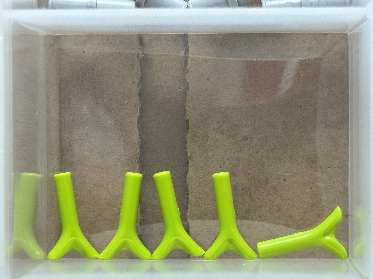 LEGO Parts - Lime Plant Stem with Bar (Carrot Top / Twig) - No 33183 - QTY 5