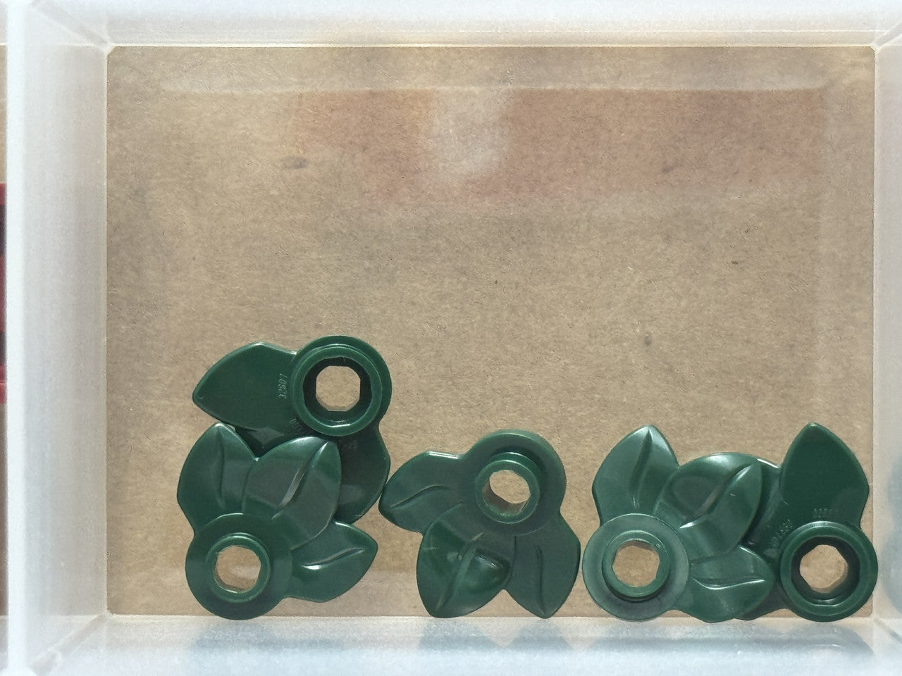 LEGO Parts - Dark Green Plant Plate, Round 1 x 1 3 Leaves - No 32607 - QTY 5