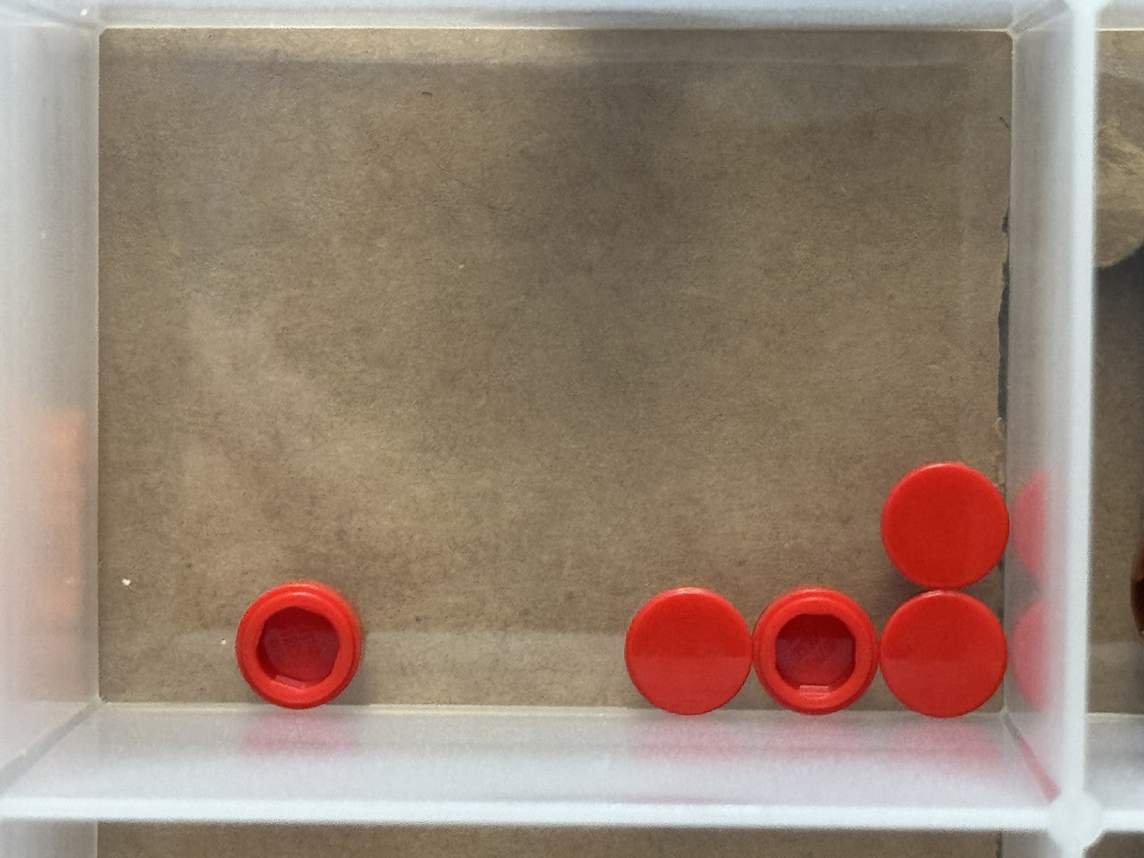 LEGO Parts - Red Tile, Round 1 x 1 - No 98138 - QTY 5