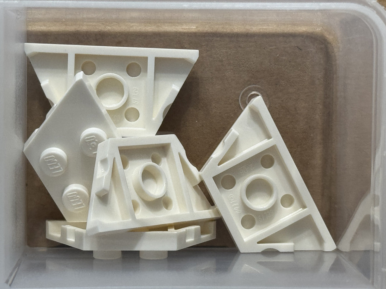 LEGO Parts - White Wedge, Plate 2 x 4 - No 51739 - QTY 5