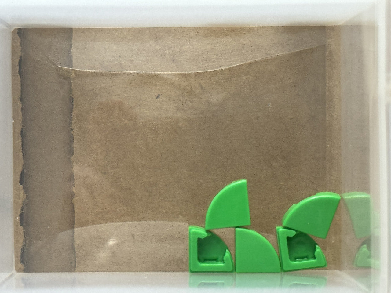 LEGO Parts - Bright Green Tile, Round 1 x 1 Quarter - No 25269 - QTY 5