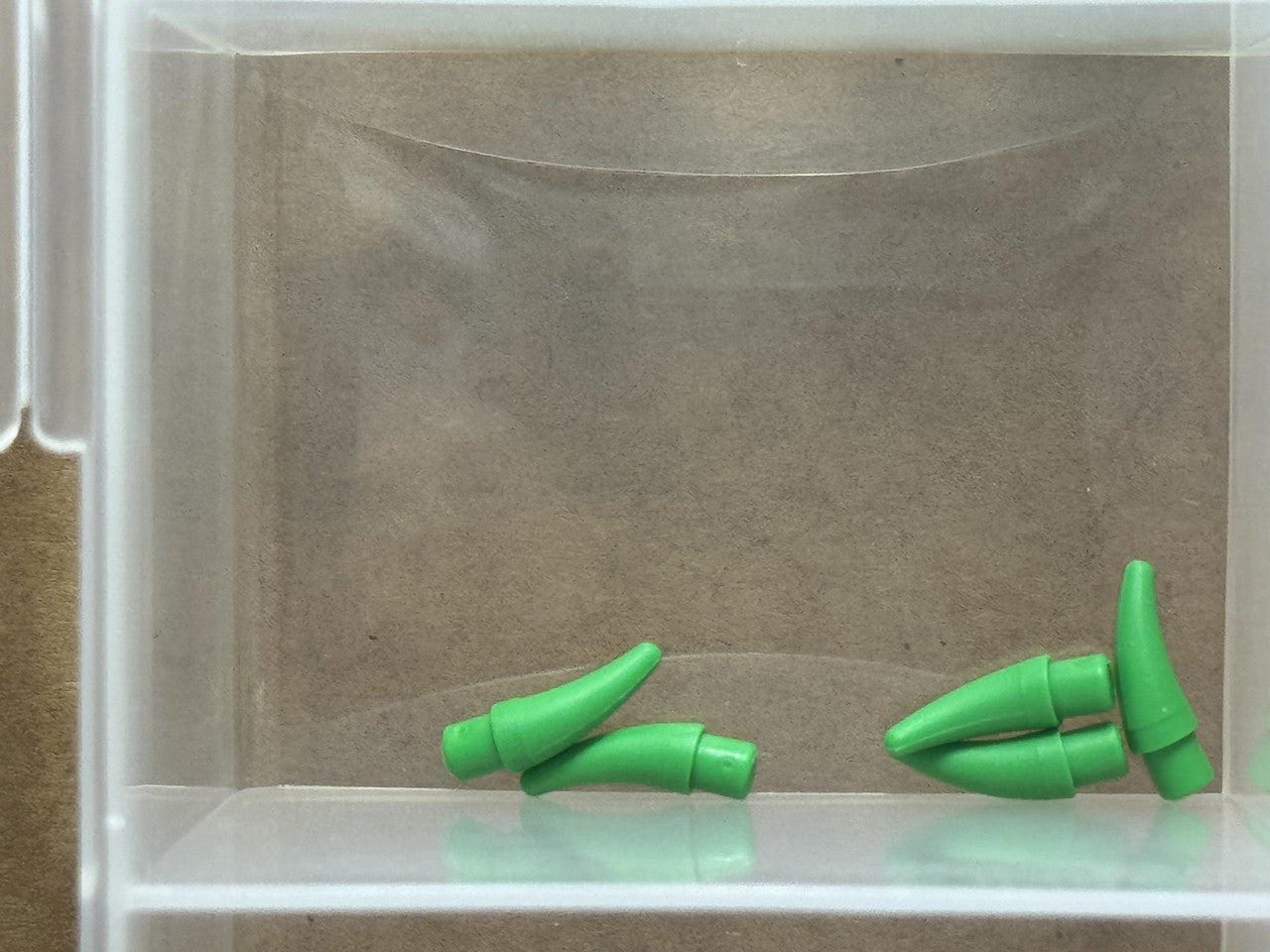 LEGO Parts - Bright Green Barb / Claw / Horn / Tooth - Small - No 53451 - QTY 5