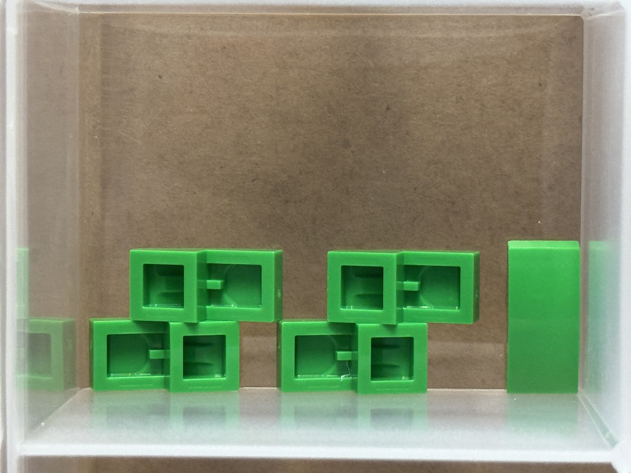 LEGO Parts - Bright Green Slope, Curved 2 x 1 x 2/3 - No 11477 - QTY 5