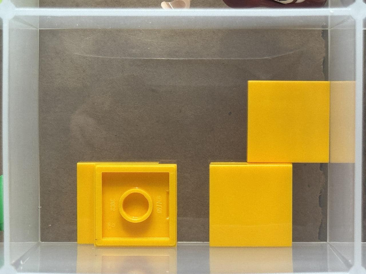 LEGO Parts - Bright Light Orange Tile 2 x 2 - No 3068 - QTY 5
