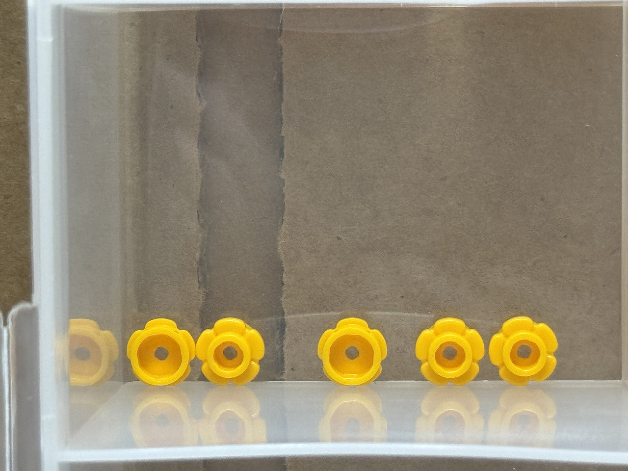 LEGO Parts - Bright Light Orange Plate, Round 1 x 1 Flower - No 24866 - QTY 5