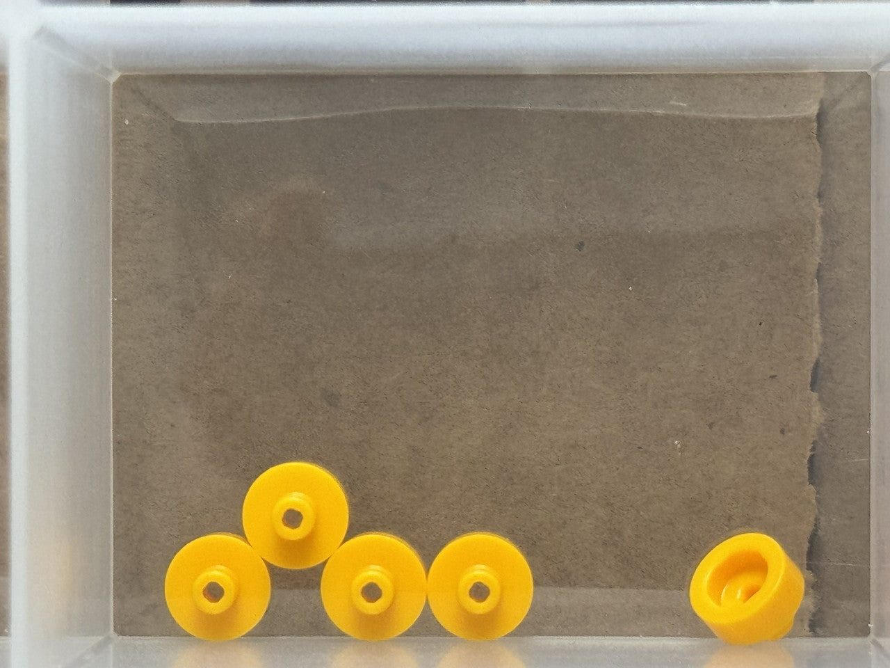 LEGO Parts - Bright Light Orange Tile, Round 1 x 1 with Bar - No 20482 - QTY 5