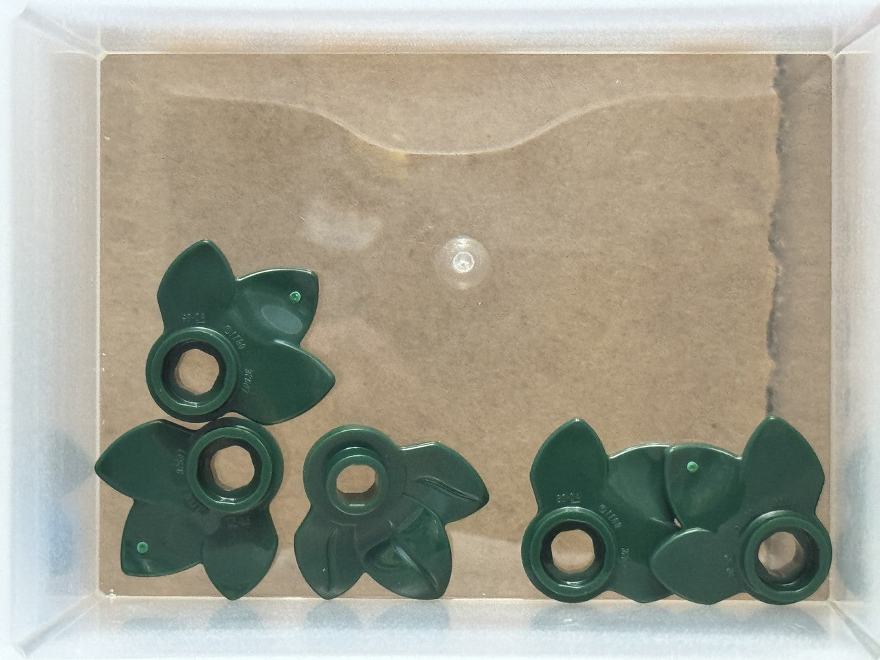 LEGO Parts - Dark Green Plant Plate, Round 1 x 1 3 Leaves - No 32607 - QTY 5