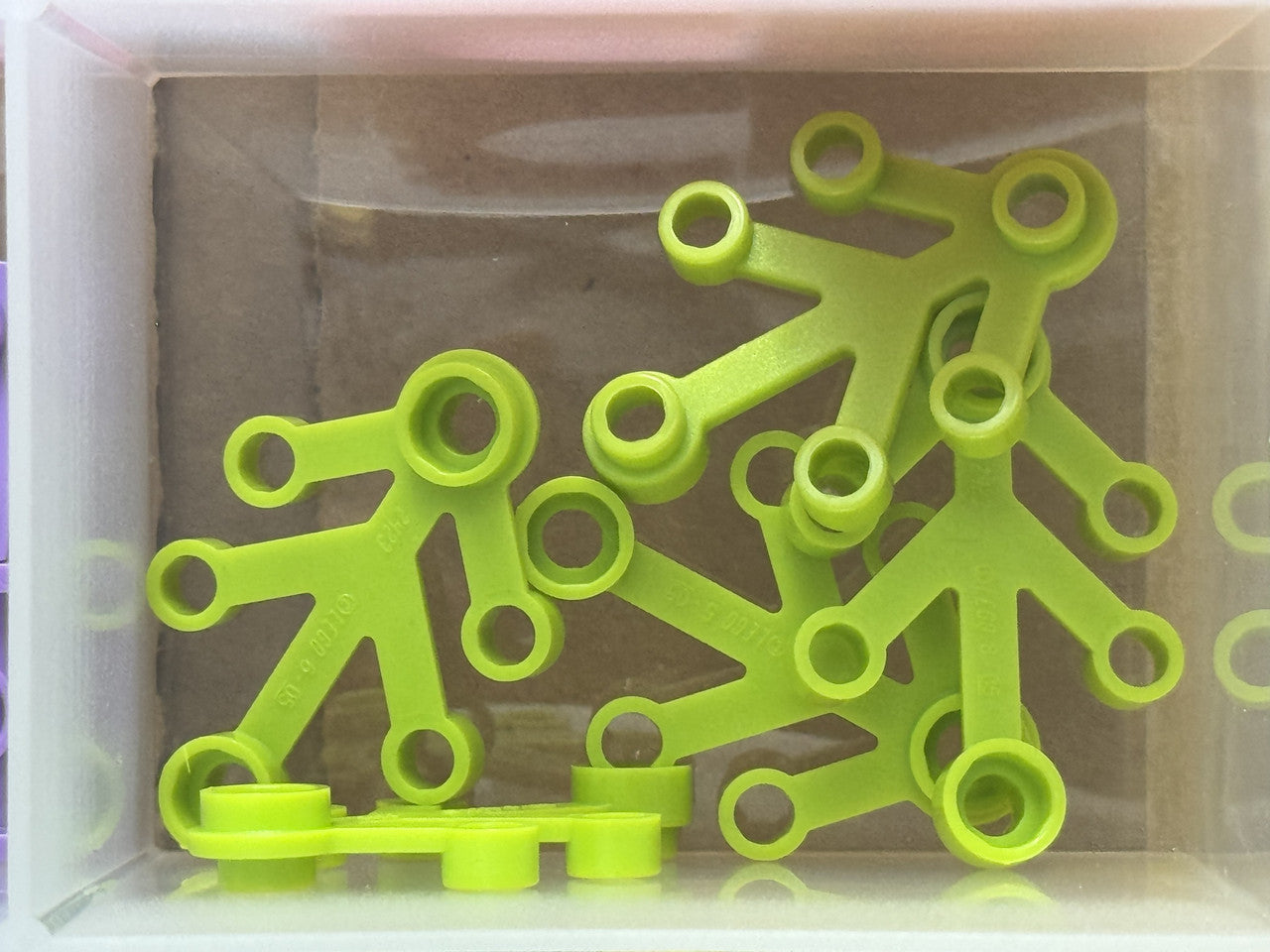 LEGO Parts - Lime Plant Leaves 4 x 3 - No 2423 - QTY 5