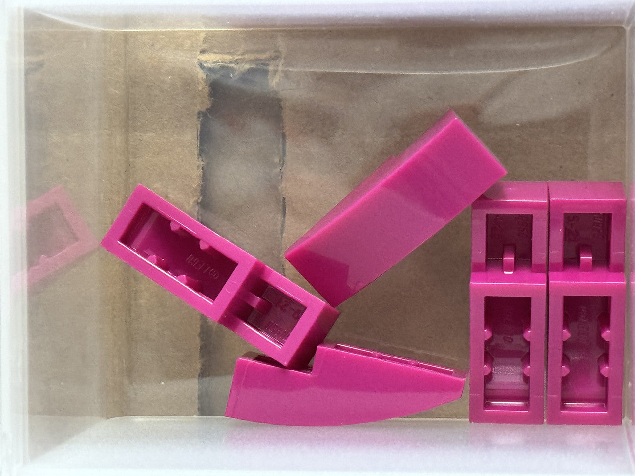 LEGO Parts - Magenta Slope, Curved 3 x 1 - No 50950 - QTY 5