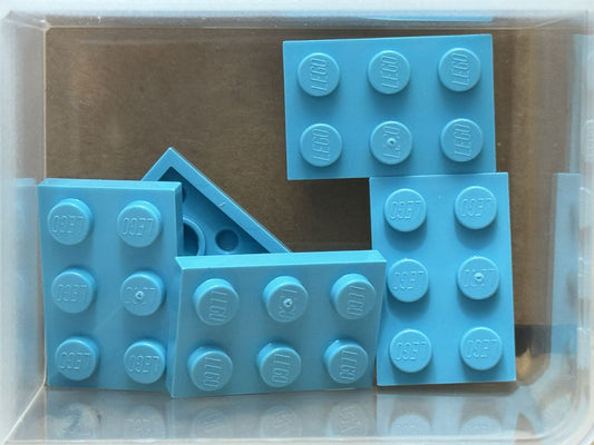 LEGO Parts - Medium Azure Plate 2 x 3 - No 3021 - QTY 5
