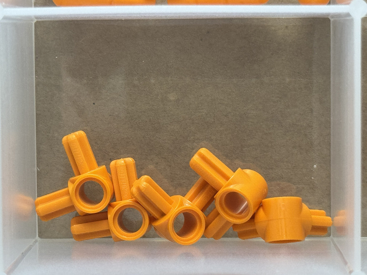 LEGO Parts - Orange Technic, Axle and Pin Hub 2 Axles - No 10197 - QTY 5