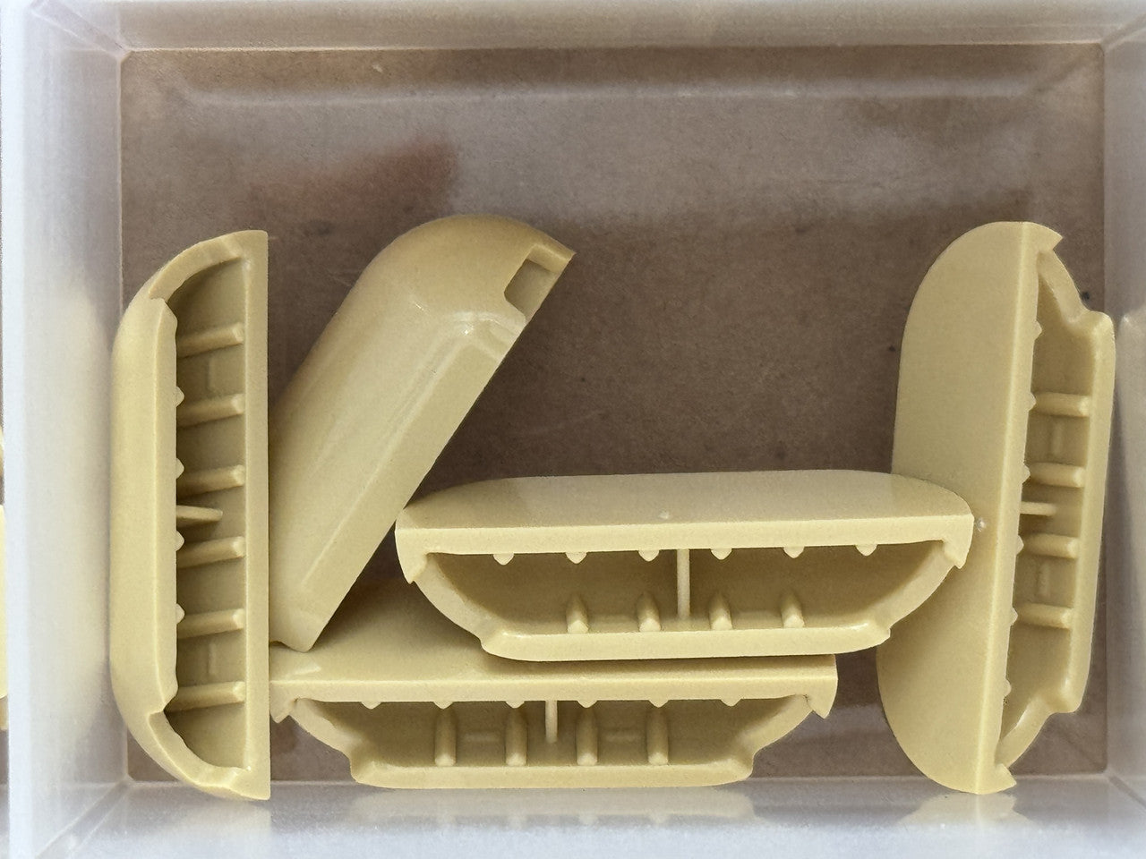 LEGO Parts - Tan Slope, Curved 1 x 4 with Rounded Ends - No 4045 - QTY 5