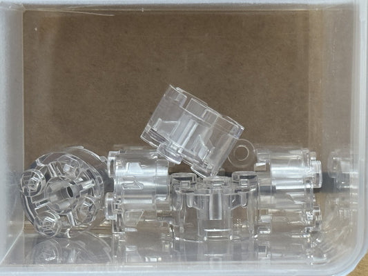 LEGO Parts - Trans-Clear Brick, Round 2 x 2 with Axle Hole - No 3941 - QTY 5