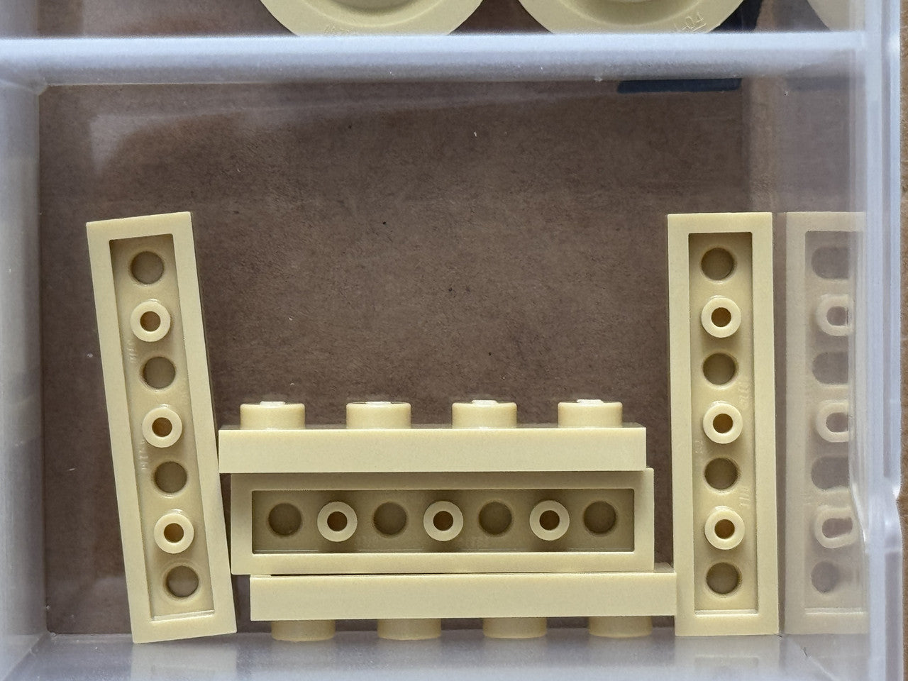 LEGO Parts - Tan Plate 1 x 4 - No 3710 - QTY 5