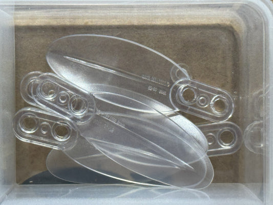 LEGO Parts - Trans-Clear Plant Plate, Round 1 x 2 Rounded Leaf - No 3565 - QTY 5