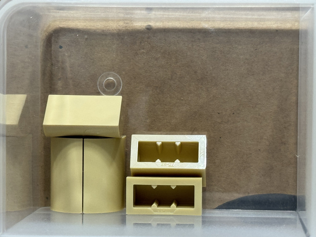 LEGO Parts - Tan Slope, Curved 1 x 2 with Bottom Stud Holder - No 37352 - QTY 5