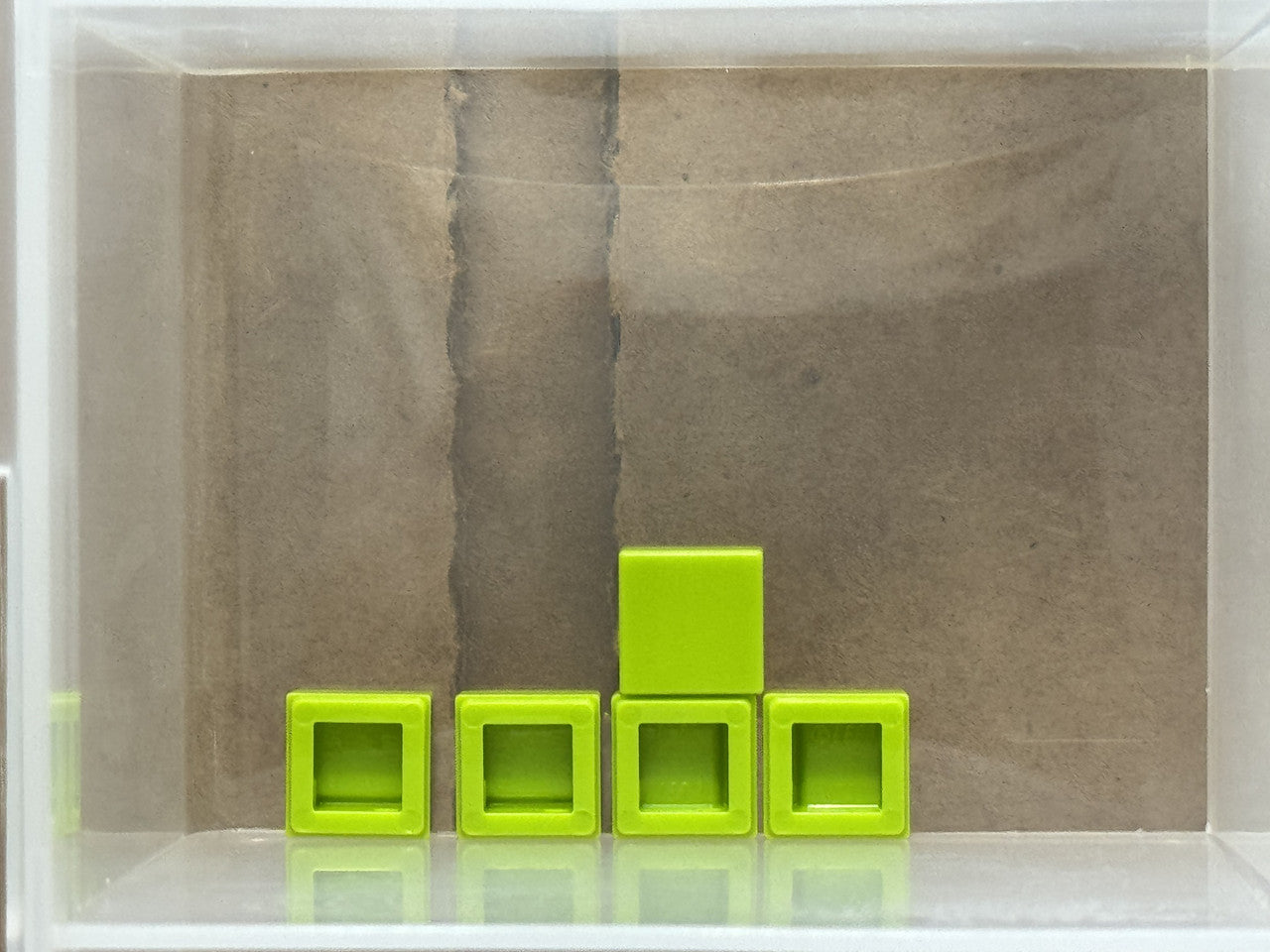 LEGO Parts - Lime Tile 1 x 1 - No 3070 - QTY 5