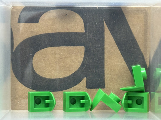 LEGO Parts - Bright Green Plate 1 x 1 with Tooth Vertical - No 15070 - QTY 5