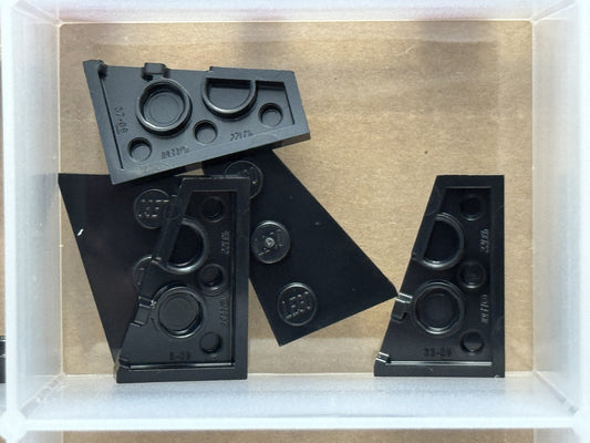 LEGO Parts - Black Wedge, Plate 3 x 2 Right - No 43722 - QTY 5