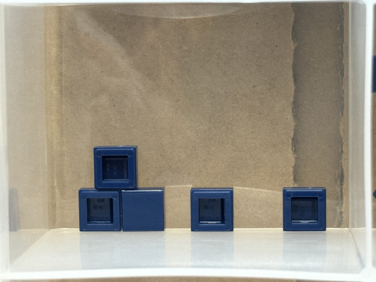 LEGO Parts - Dark Blue Tile 1 x 1 - No 3070 - QTY 5