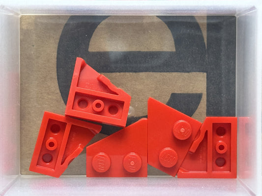 LEGO Parts - Red Wedge, Plate 2 x 2 Right - No 24307 - QTY 5