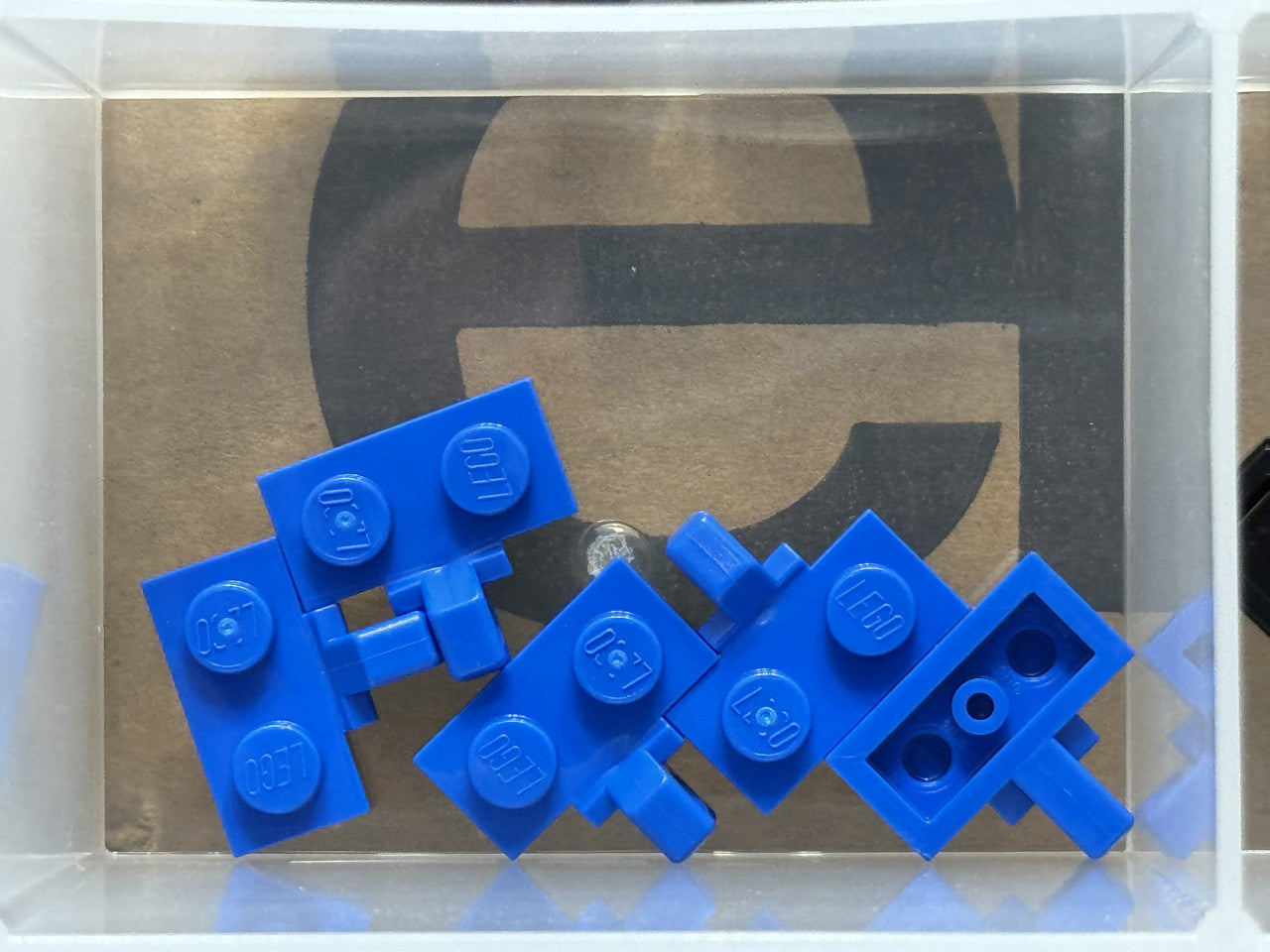 LEGO Parts - Blue Hinge Plate 1 x 2 Locking 1 Finger on Side - No 44567b - QTY 5
