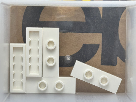 LEGO Parts - White Plate 1 x 3 with 2 Studs (Double Jumper) - No 34103 - QTY 5