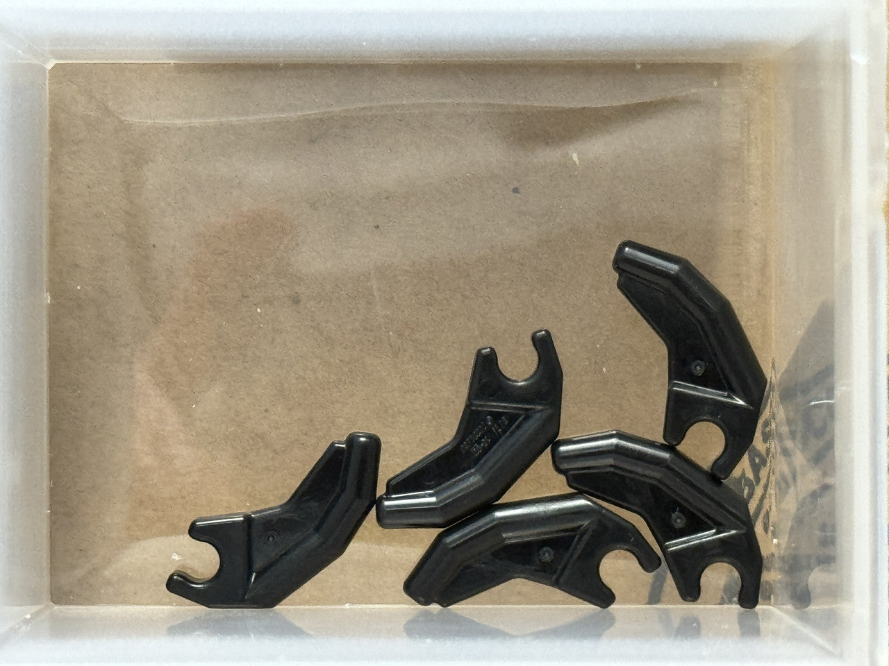 LEGO Parts - Black Barb / Claw / Horn / Tooth with Clip Angled - No 3171 - QTY 5