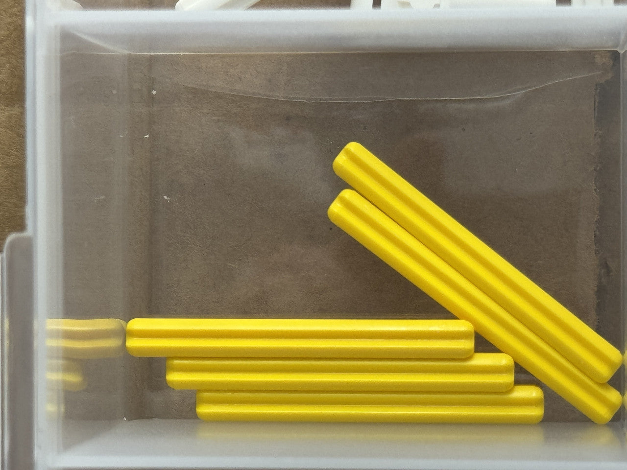 LEGO Parts - Yellow Technic, Axle 5L - No 32073 - QTY 5
