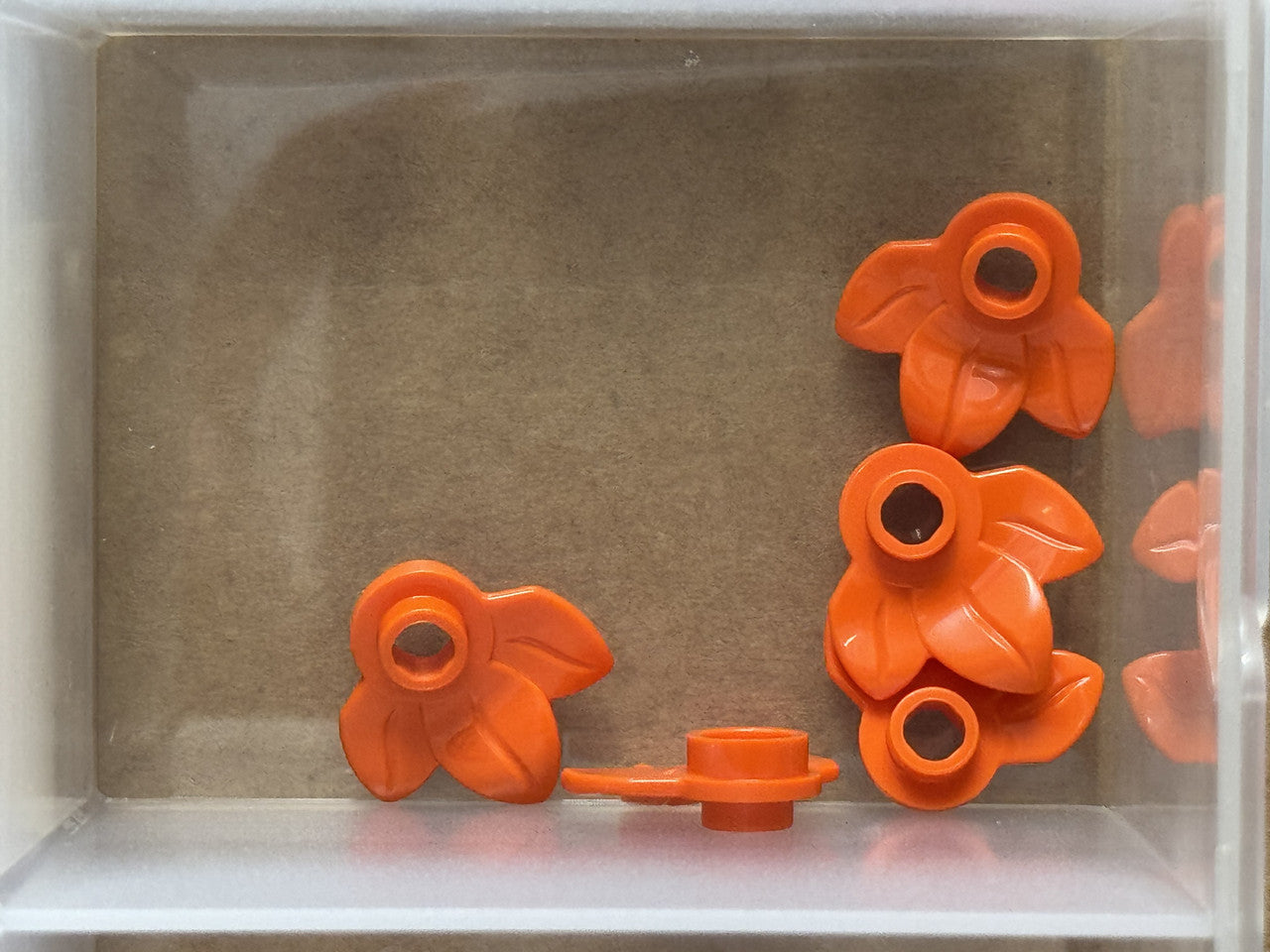 LEGO Parts - Reddish Orange Plant Plate, Round 1 x 1 3 Leaves - No 32607 - QTY 5