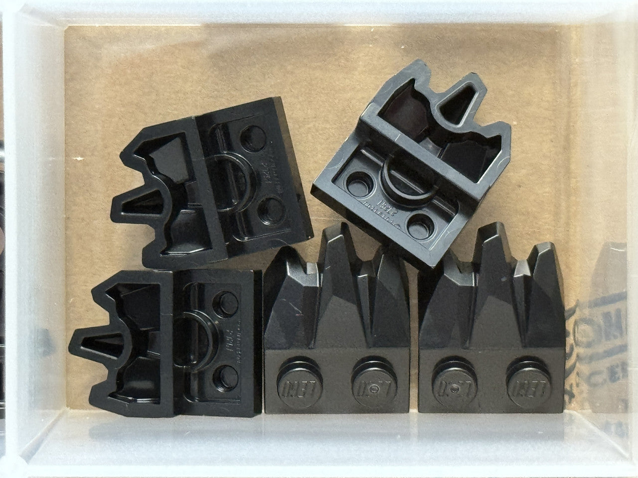 LEGO Parts - Black Plate 1 x 2 with 3 Claws / Rock Fingers - No 27261 - QTY 5