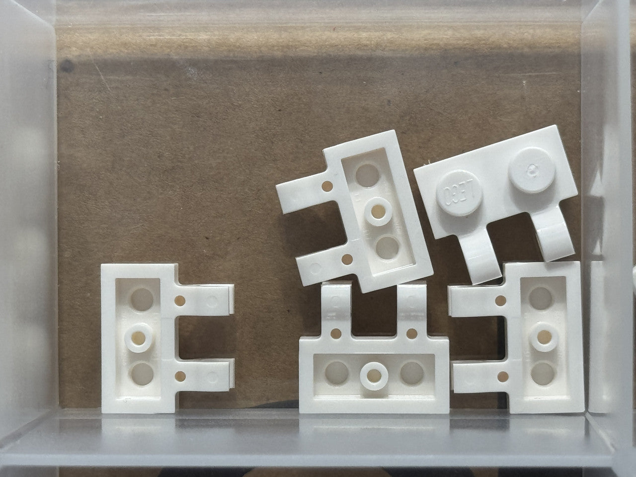 LEGO Parts - White Plate 1 x 2 with 2 Open O Clips - No 60470b - QTY 5