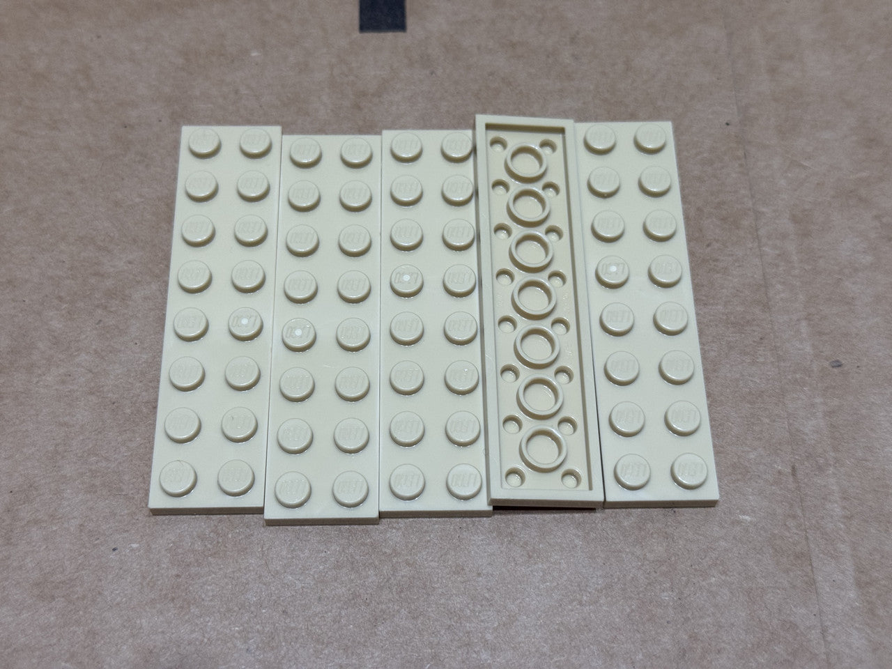 LEGO Parts - Tan Plate 2 x 8 - No 3034 - QTY 5